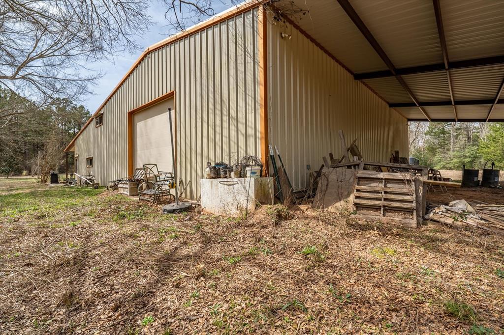1070 Piney Grove Property Photo 8