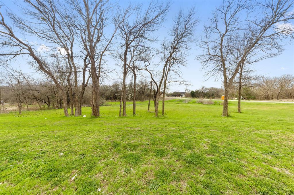 4089 Weeping Oak Property Photo 4