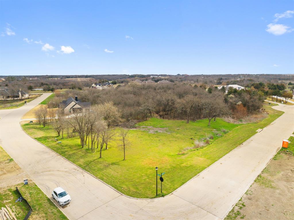 4089 Weeping Oak Property Photo 7