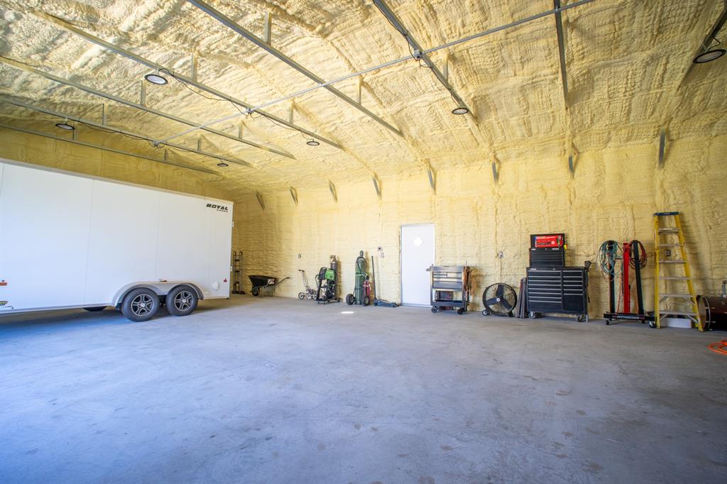 108 S Avenue C Property Photo 29
