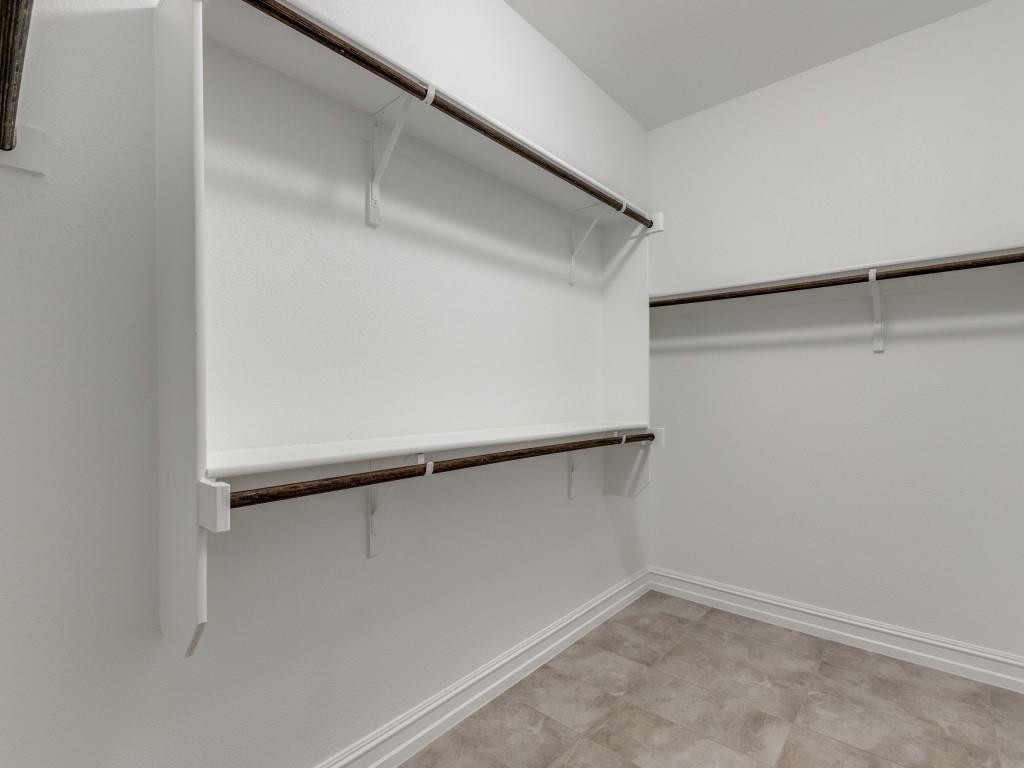 308 Sleepy Willow Lane Property Photo 19