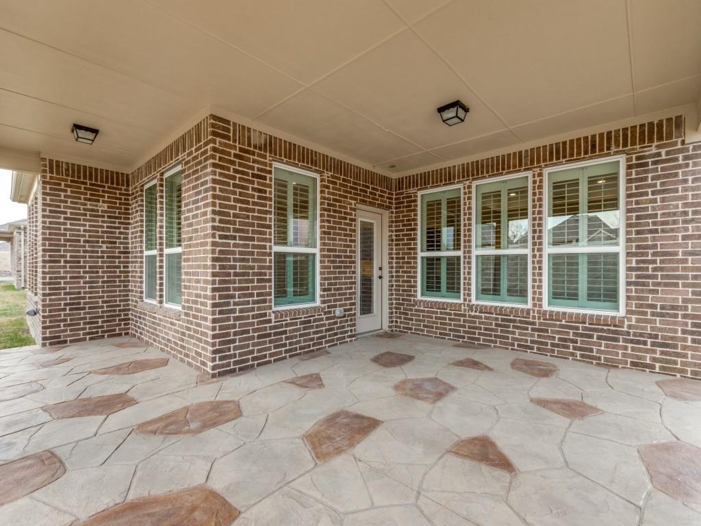 308 Sleepy Willow Lane Property Photo 22