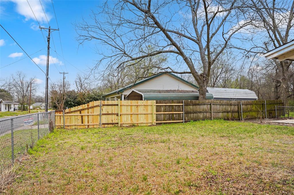 304 Texas Street Property Photo 31