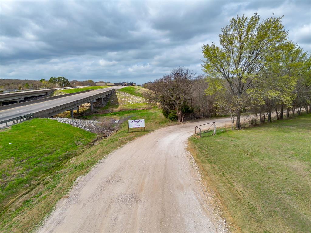 6333 E Highway 67 Property Photo 12