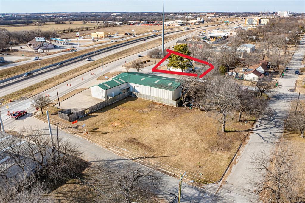 720 Mccrary Street Property Photo 1