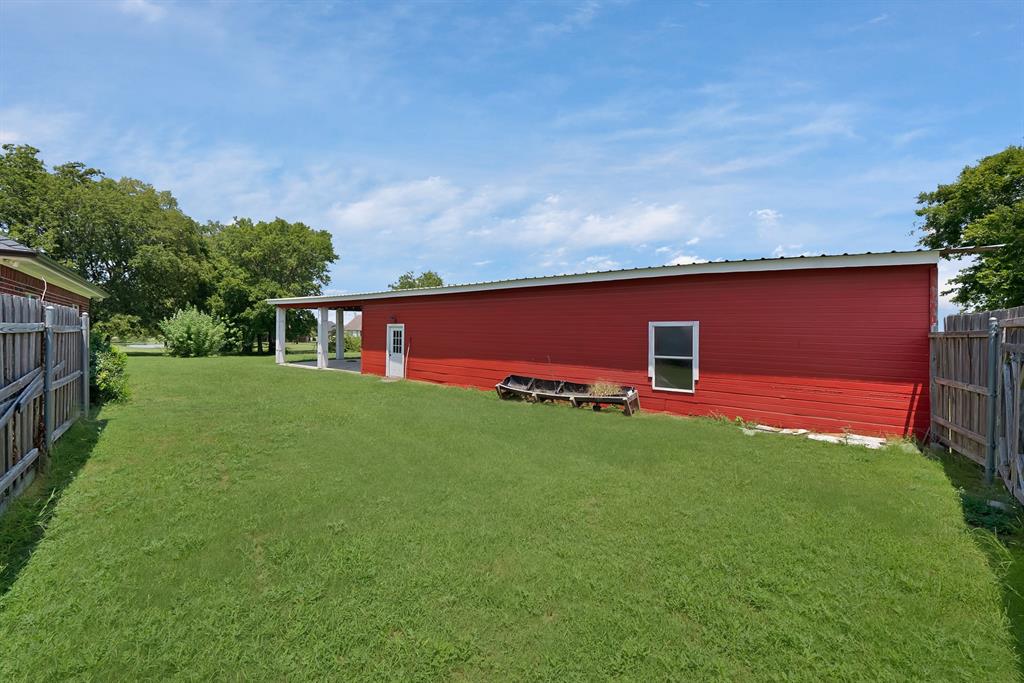 16360 University Drive Property Photo 9