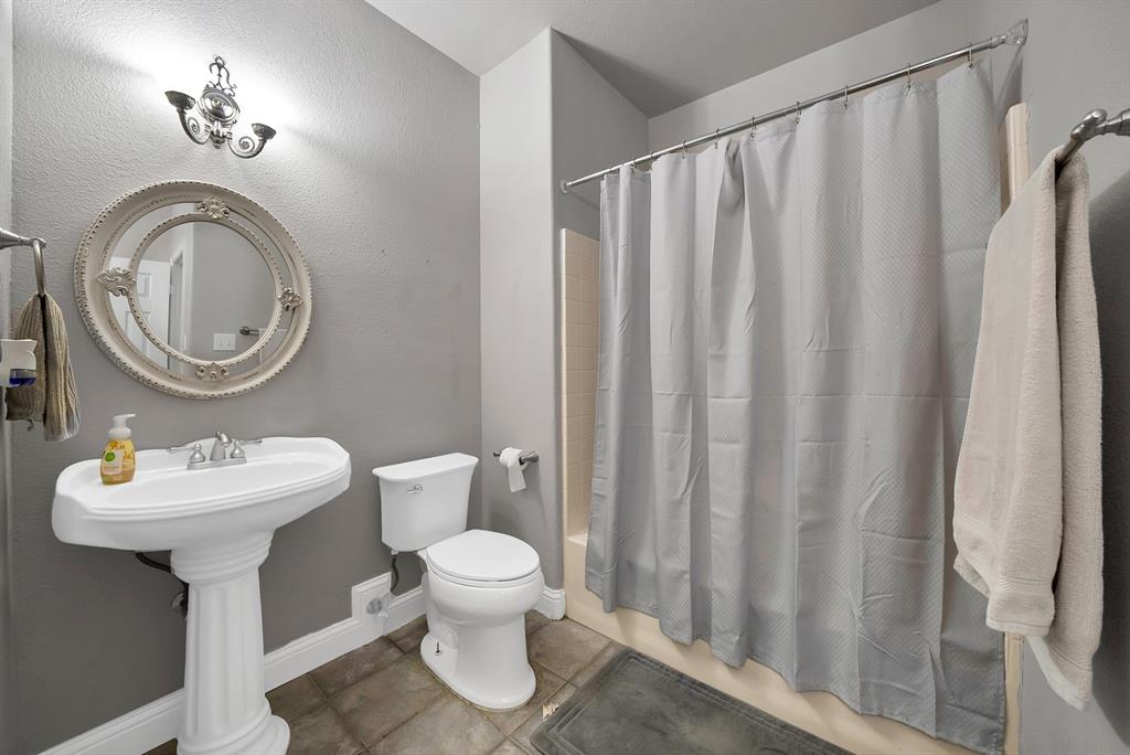 16360 University Drive Property Photo 23