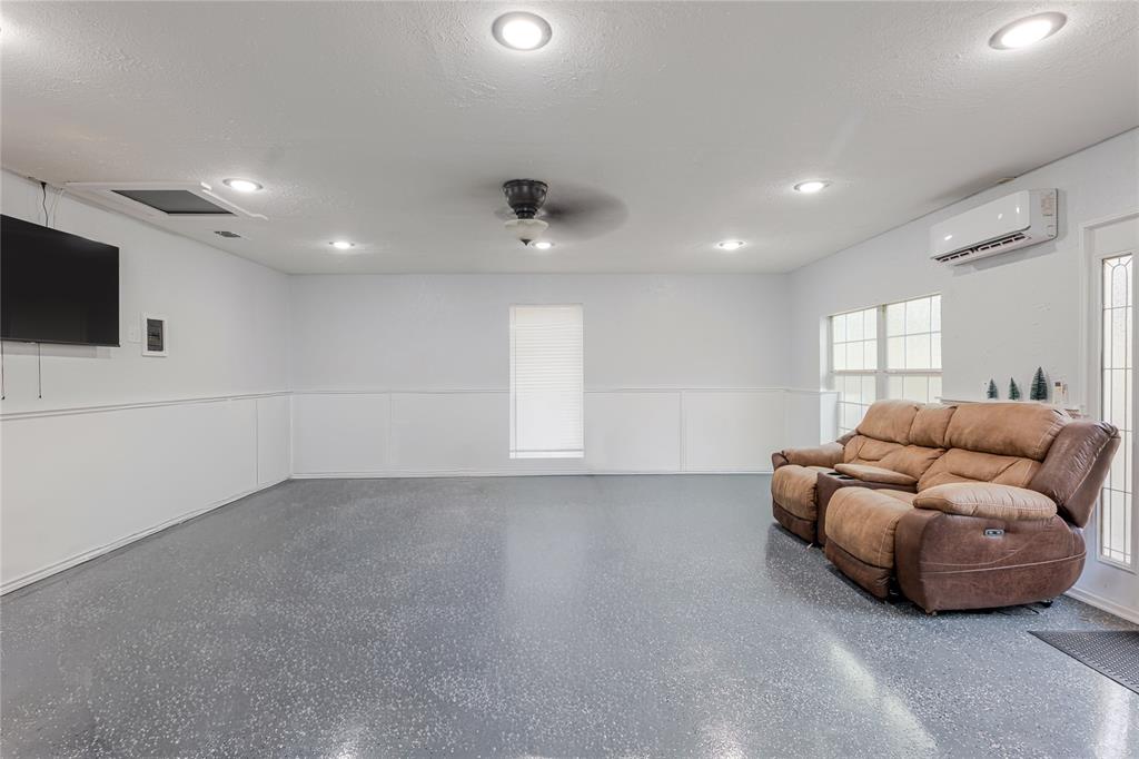 208 Yucca Drive Property Photo 27