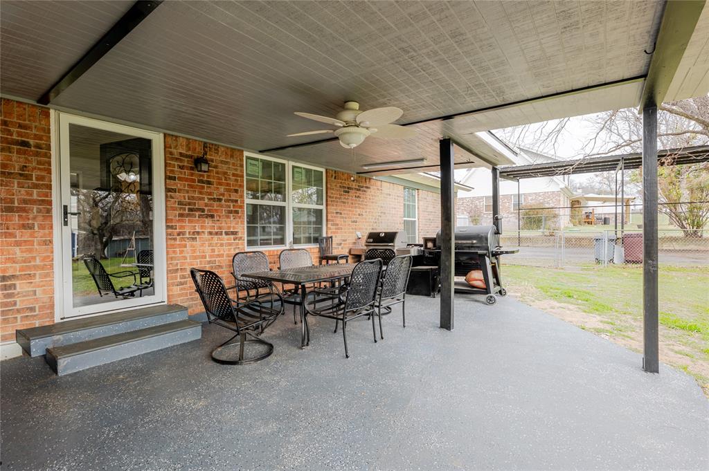 208 Yucca Drive Property Photo 31