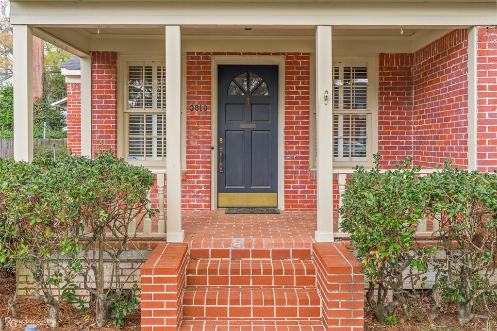 3810 Creswell Avenue Property Photo 1