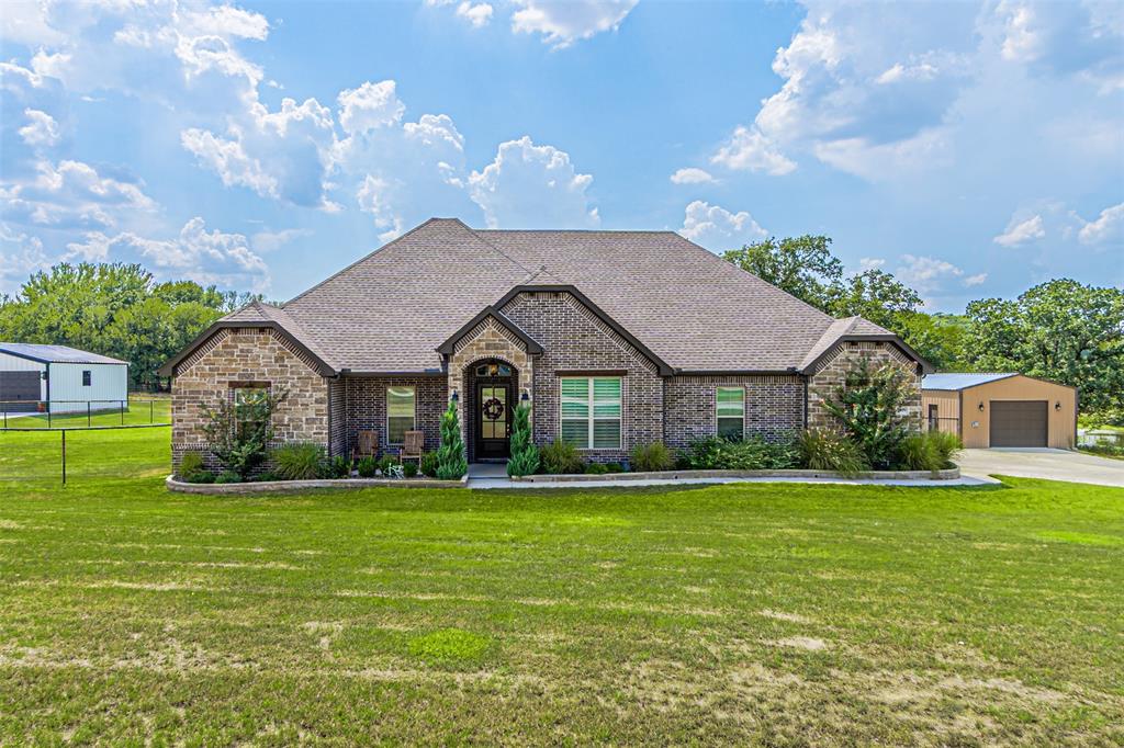 1009 Henry Way Property Photo 1