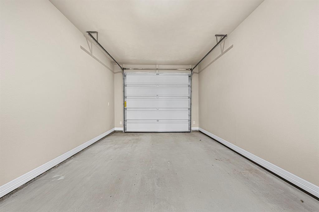 1315 Lone Pine Way Property Photo 18