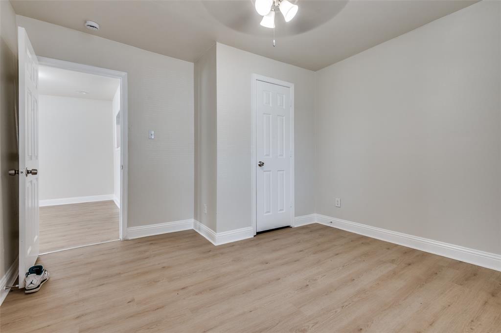 2415 Bethurum Avenue Property Photo 18