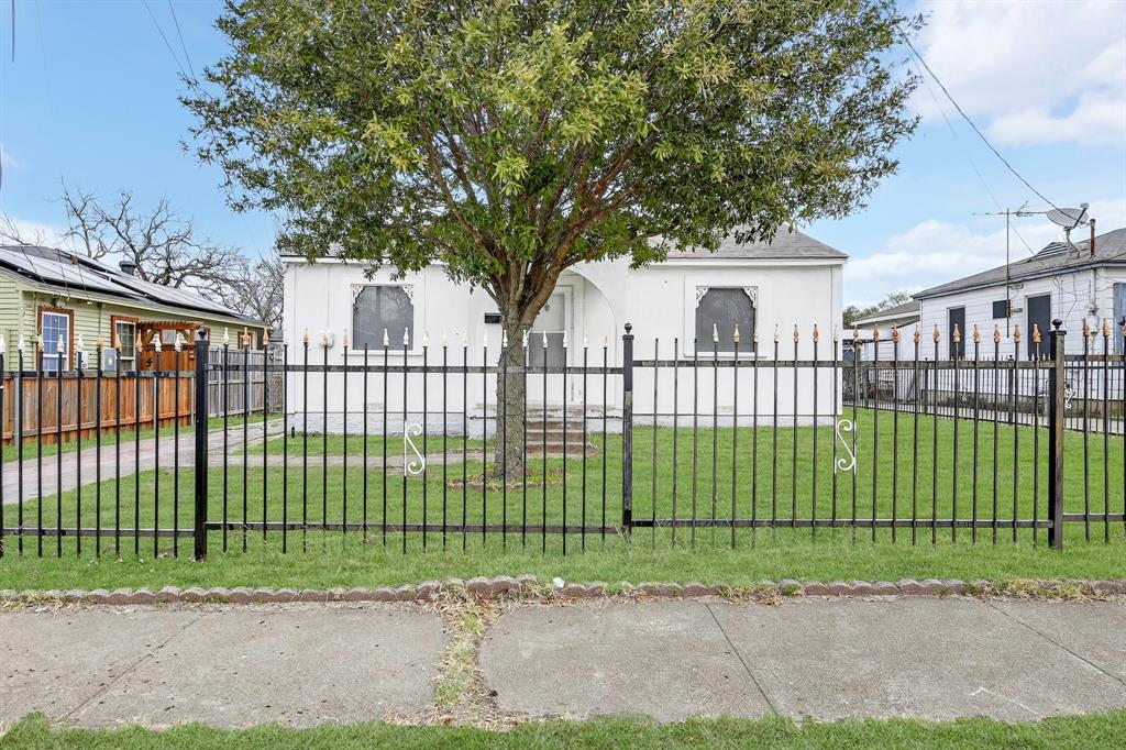 4123 Dawes Drive Property Photo 4