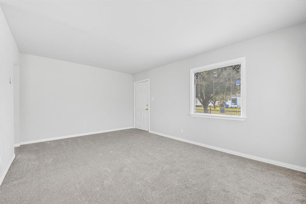 4123 Dawes Drive Property Photo 9