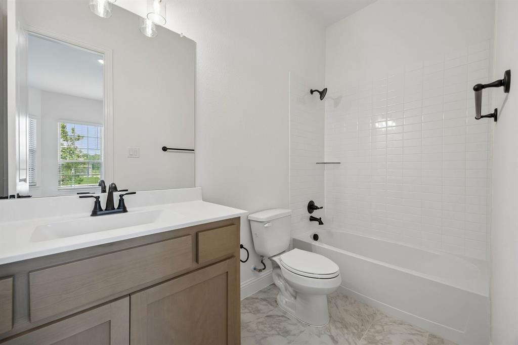 5013 Valley View Drive Property Photo 19