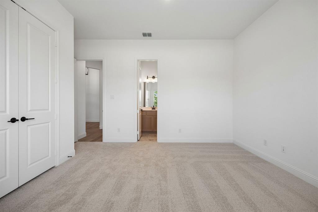 5013 Valley View Drive Property Photo 20