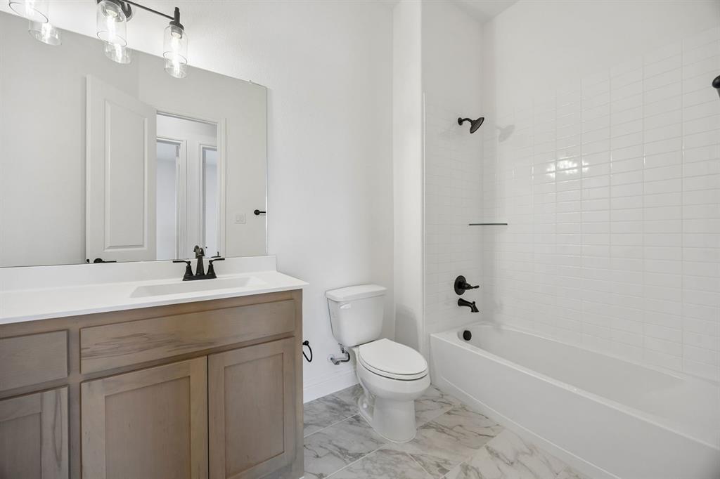 5013 Valley View Drive Property Photo 22