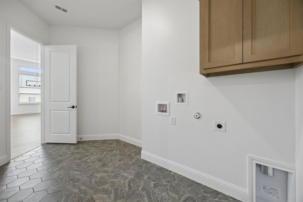 5013 Valley View Drive Property Photo 25