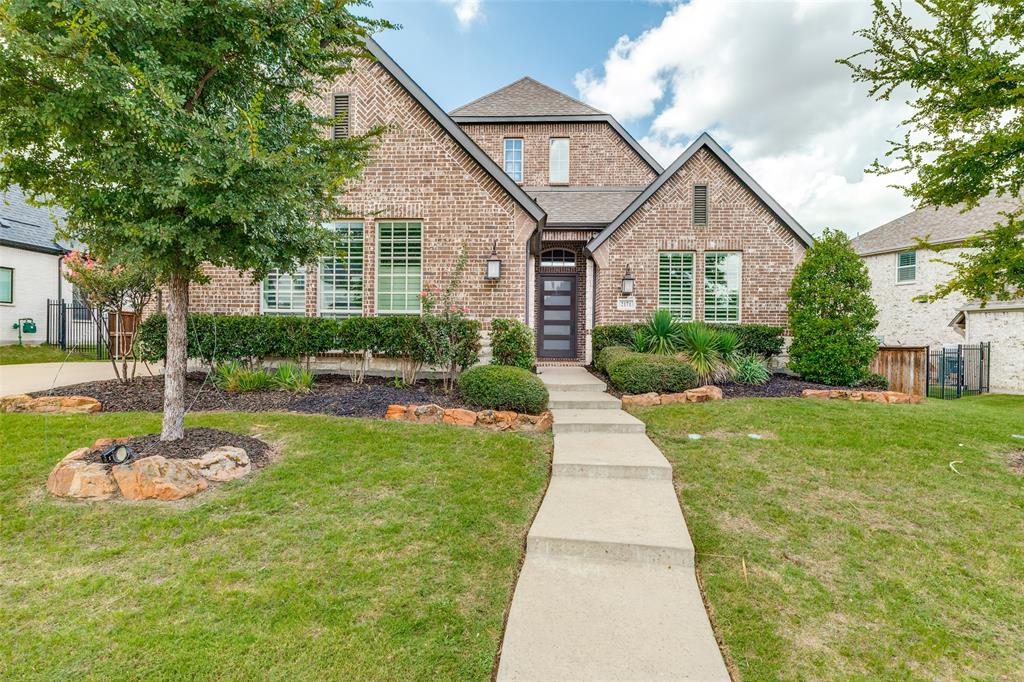 2171 Longmont Lane Property Photo 4