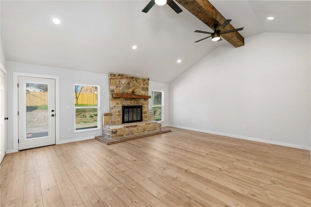 603 N Pearl Street Property Photo 7