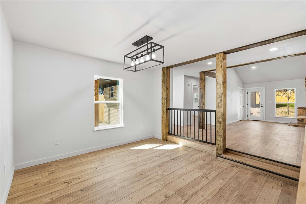 603 N Pearl Street Property Photo 12
