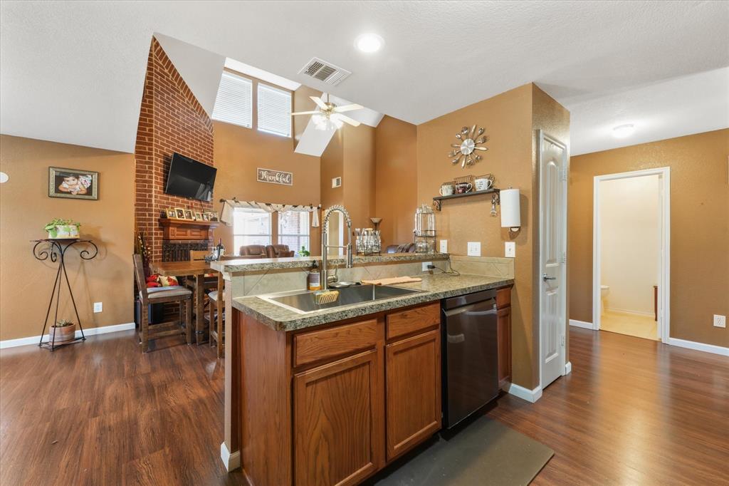 4008 Liberty Trail Property Photo 7