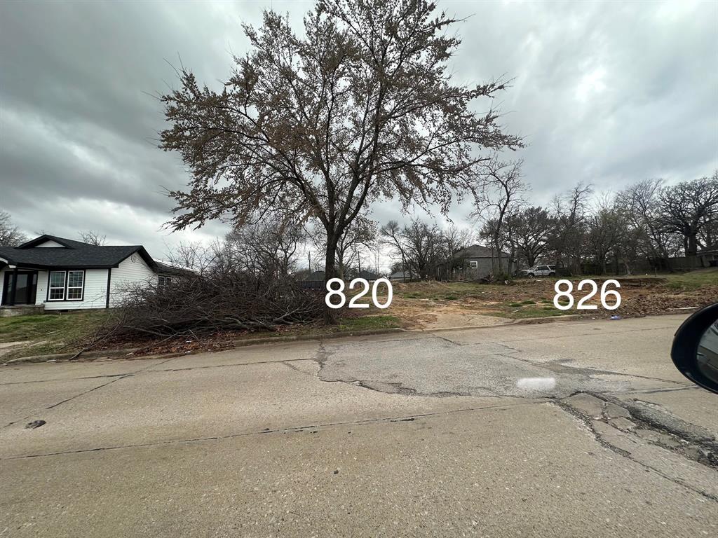 820 W Shepherd Street Property Photo 2