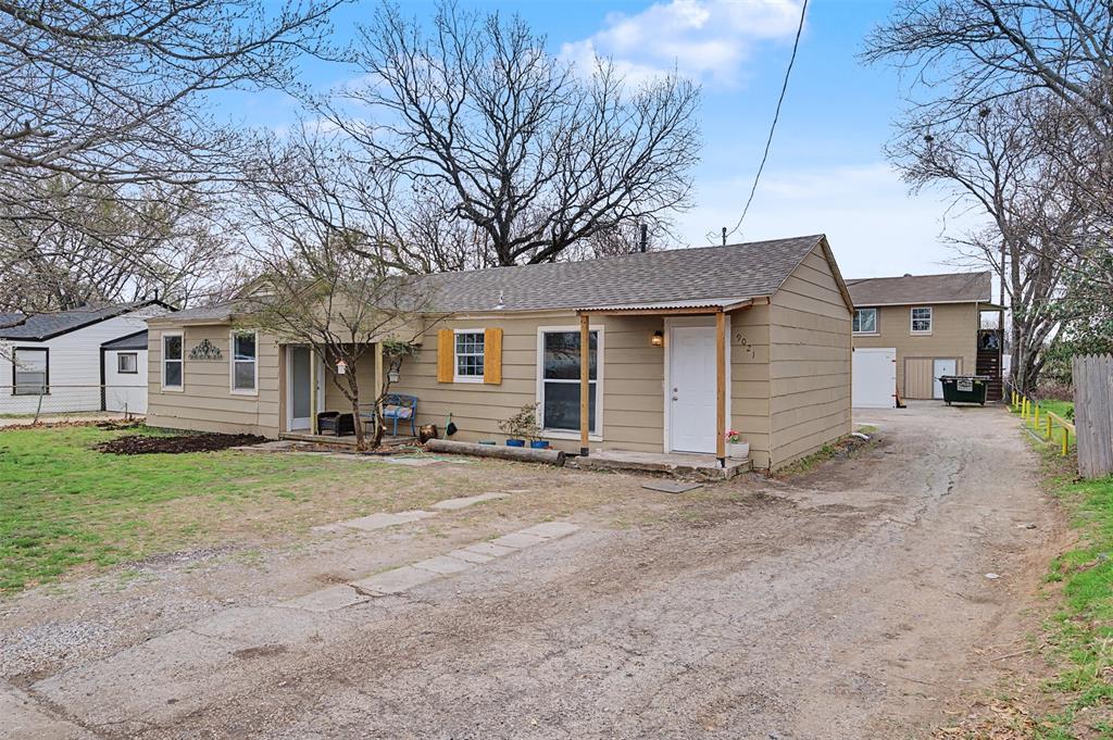 9021 White Settlement Road Property Photo 1