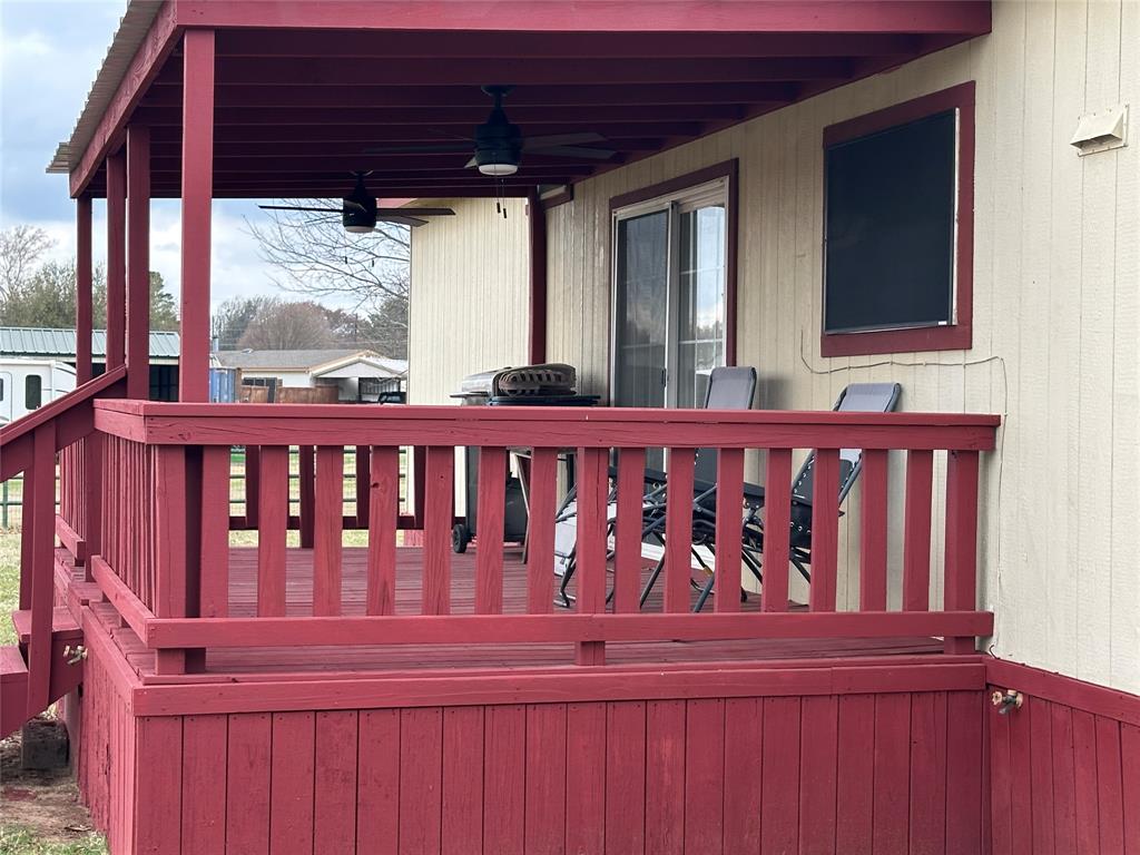 212 Rose Circle Property Photo 9