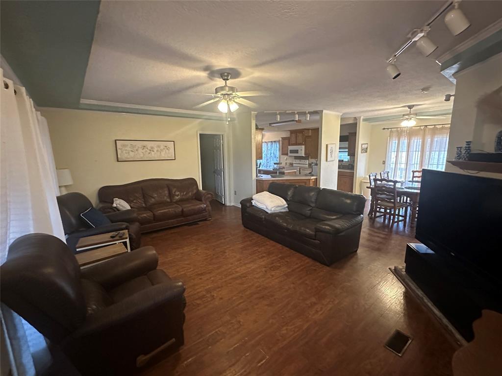 212 Rose Circle Property Photo 11