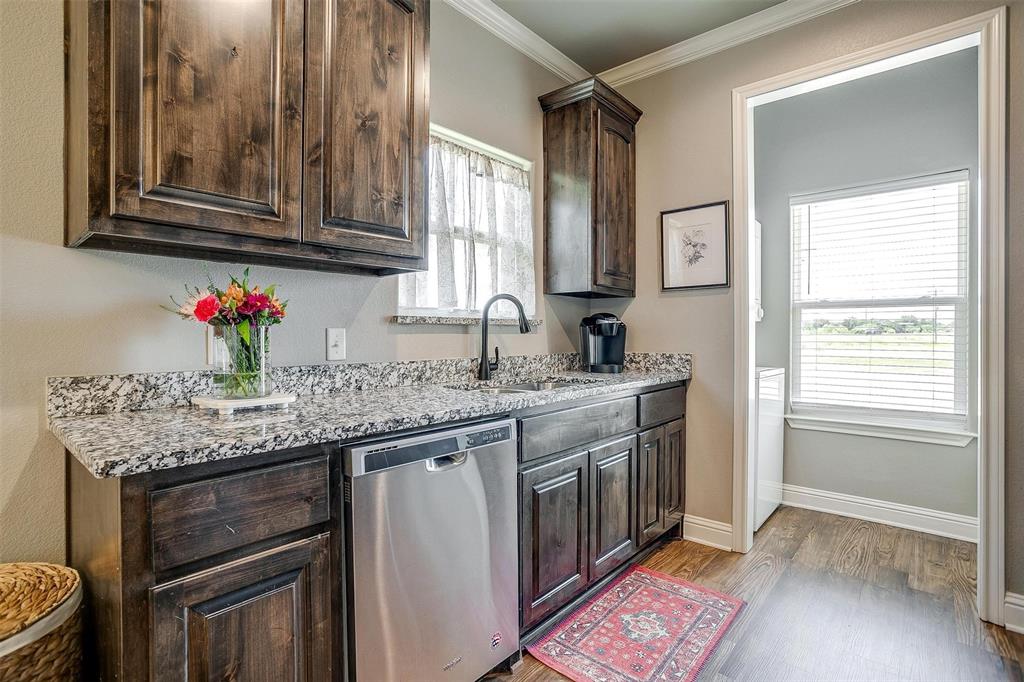 2708 James Road Property Photo 16
