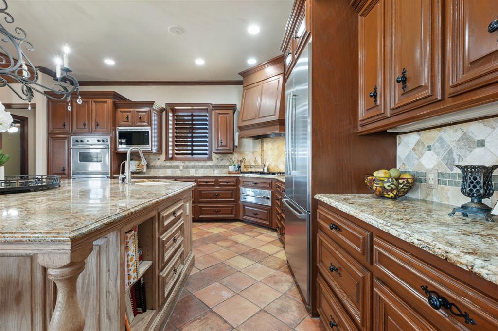 2454 W Sh 380 Property Photo 10