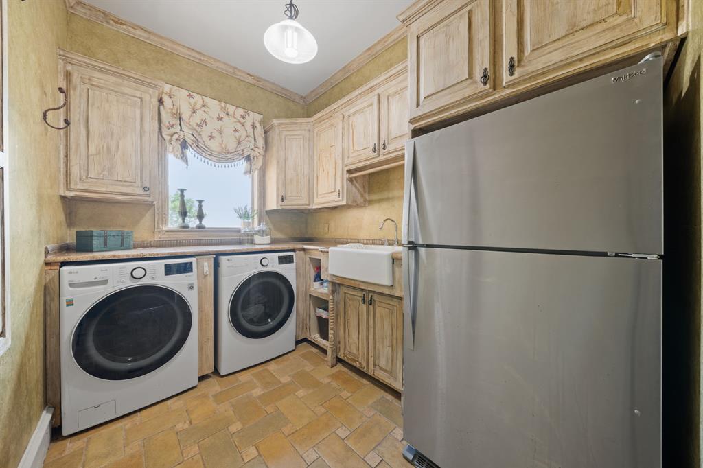 2454 W Sh 380 Property Photo 12