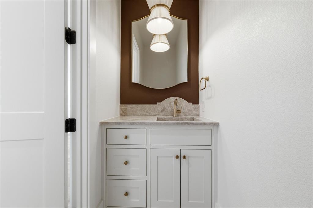 3035 Winding Creek Trail Property Photo 21