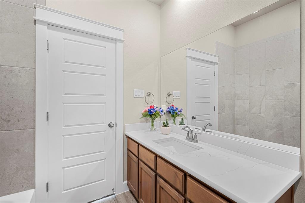 930 Inka Road Property Photo 21