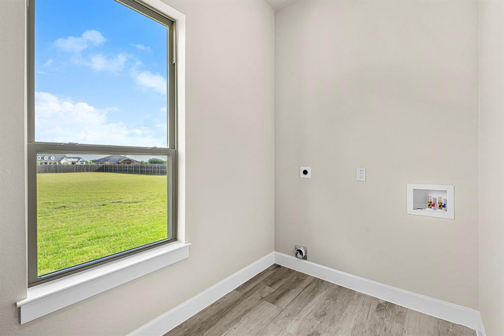 930 Inka Road Property Photo 33