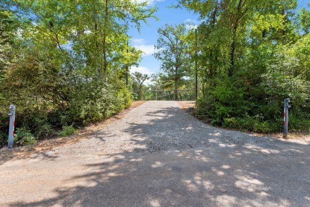 7204 Lance Property Photo 1