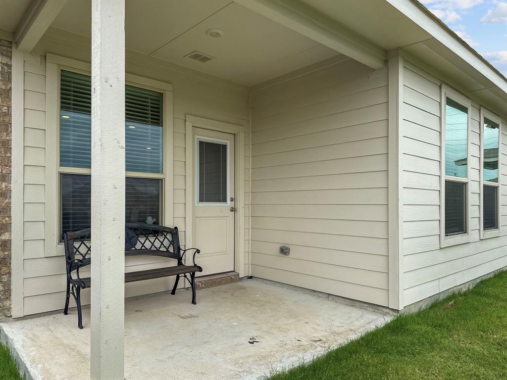200 Tanager Drive Property Photo 27