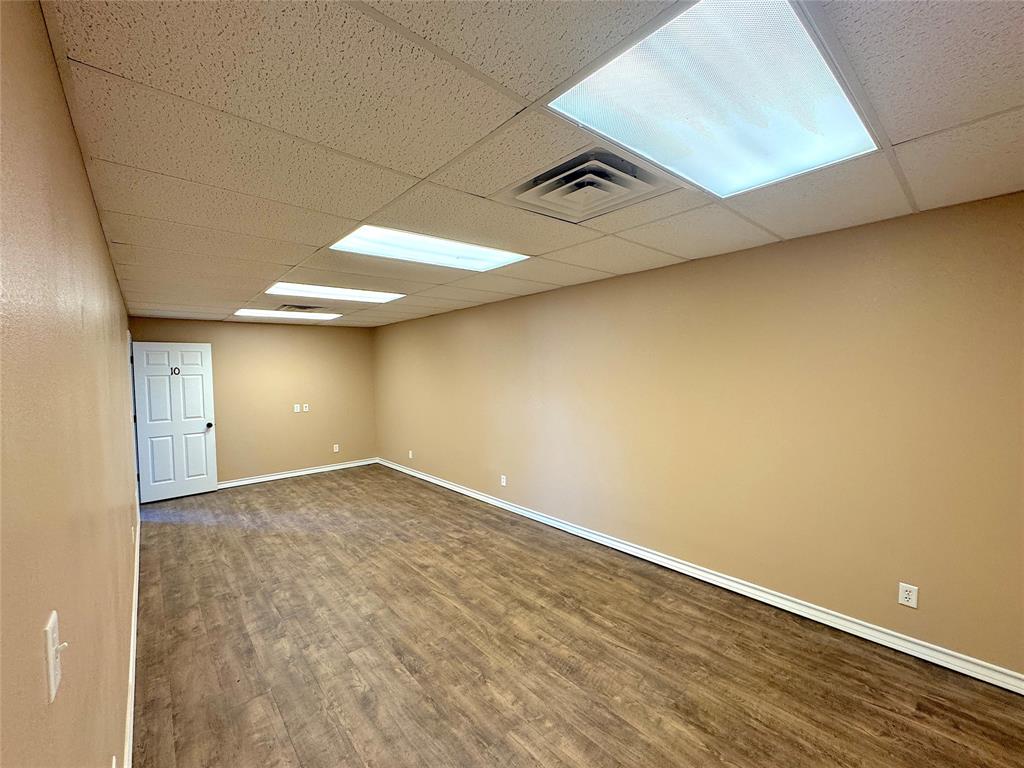124 N Church Street Property Photo 3
