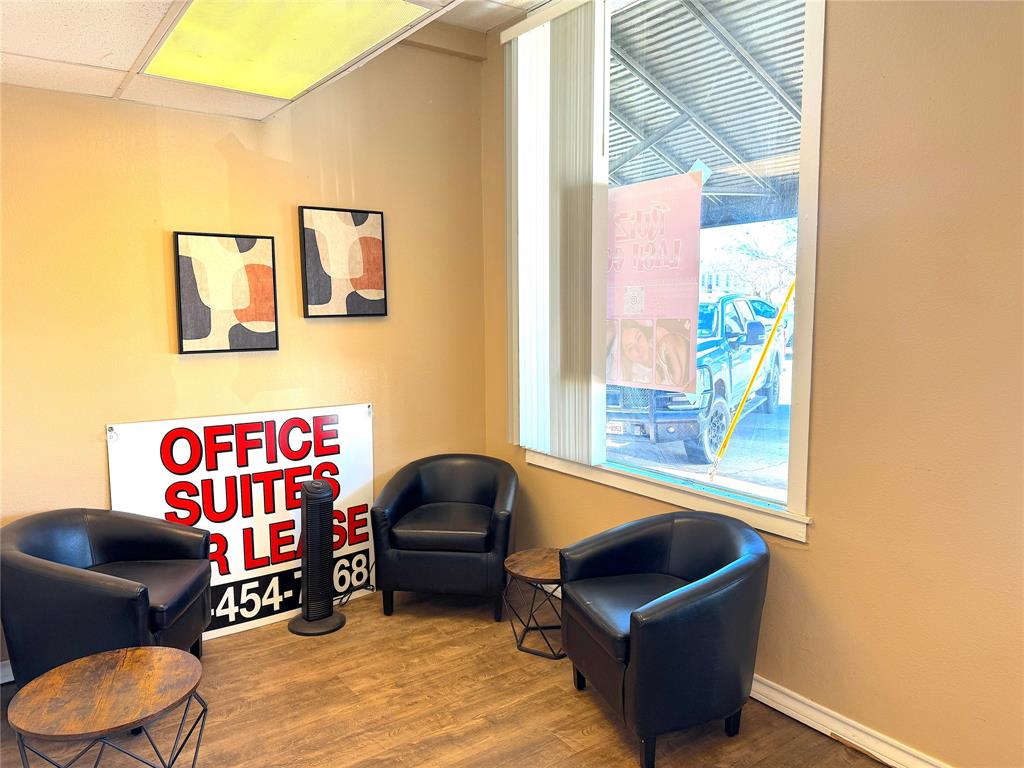 124 N Church Street Property Photo 4