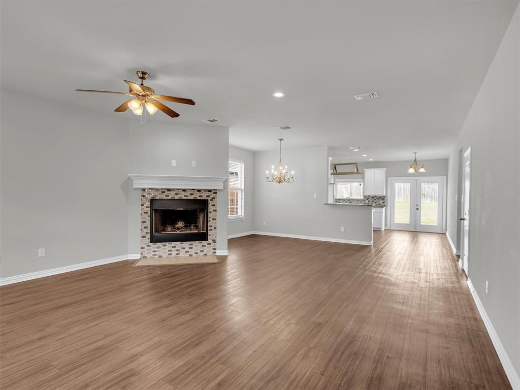 2811 W Washington Street Property Photo 3
