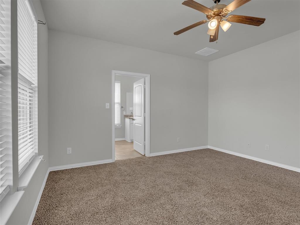 2811 W Washington Street Property Photo 15