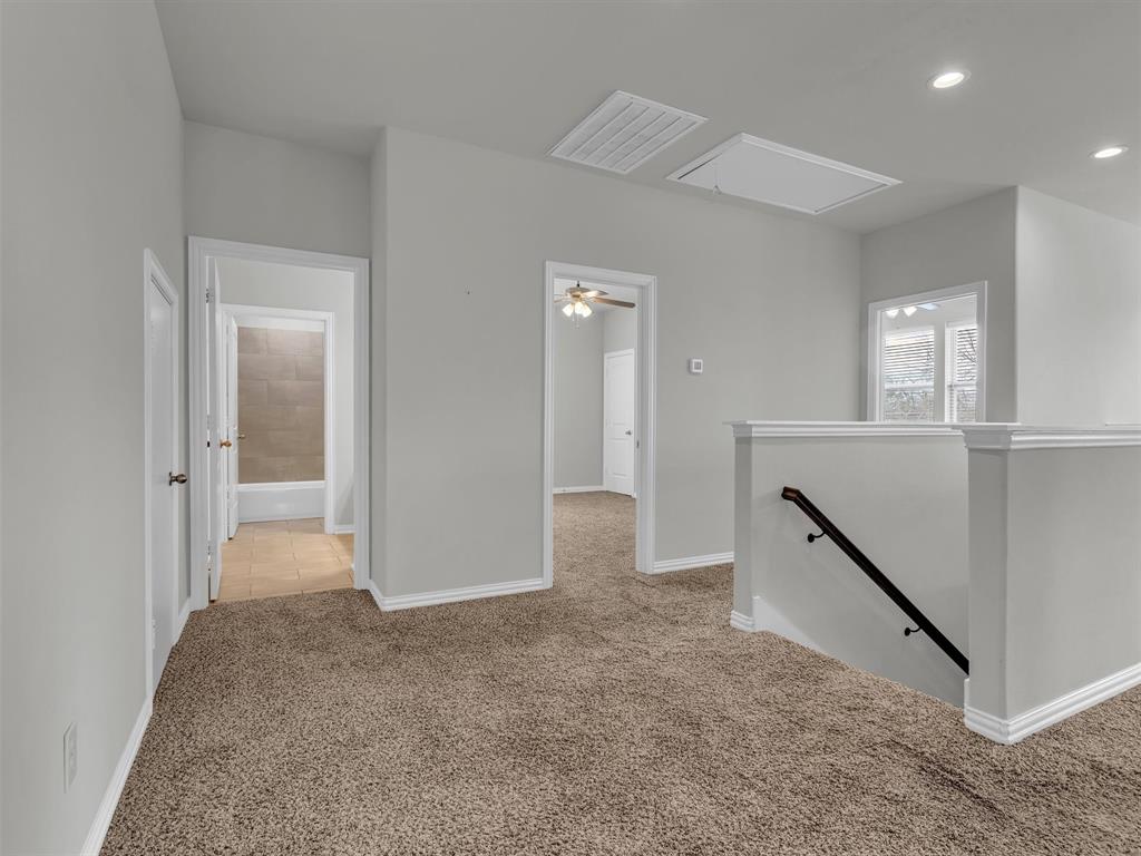 2811 W Washington Street Property Photo 23