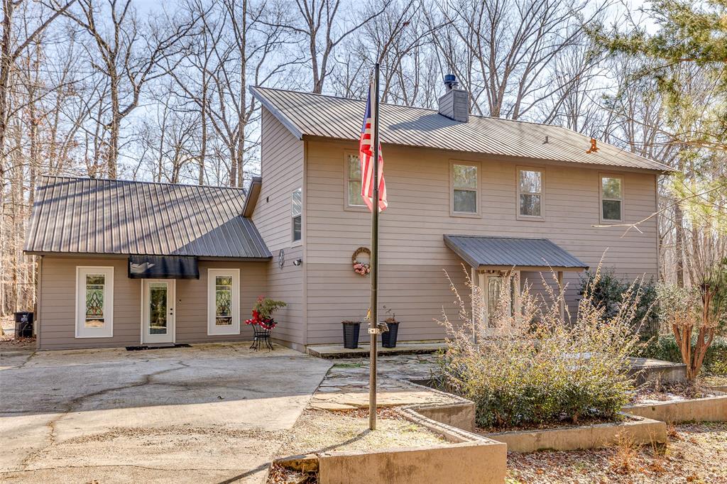 2105 Franklin Avenue Property Photo 1