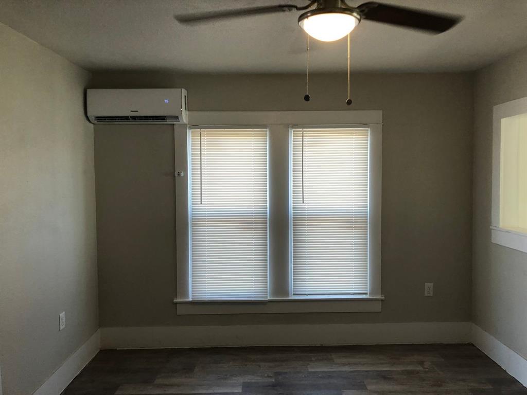 502 Cottonwood Street Property Photo 12