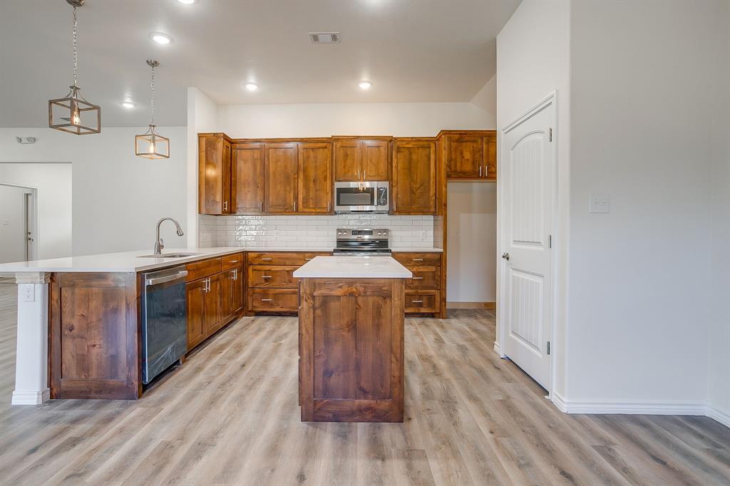 130 Abbott Avenue Property Photo 7