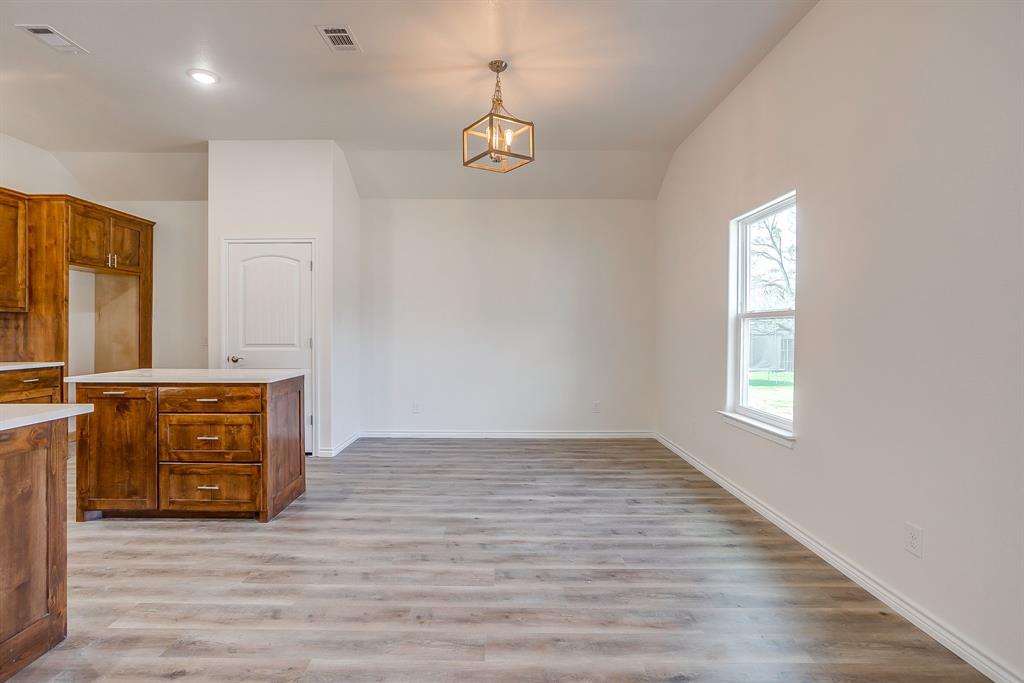130 Abbott Avenue Property Photo 16