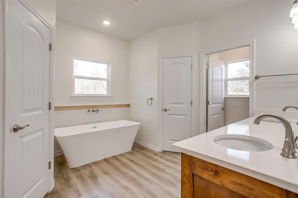 130 Abbott Avenue Property Photo 19