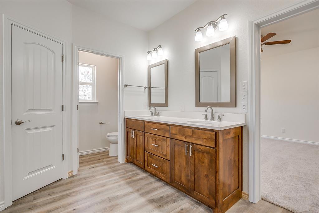 130 Abbott Avenue Property Photo 21